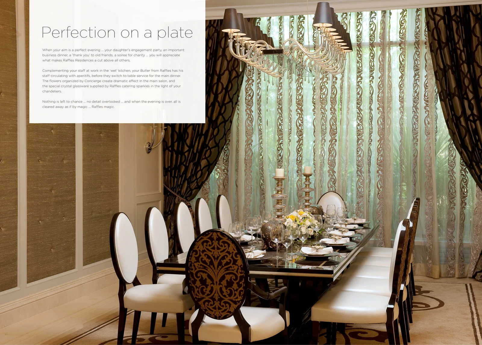 Ruang makan Raffles Residences Jakarta dengan chandelier dan crystal glassware